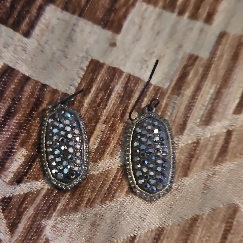 Elegant Silver Dangle Earrings